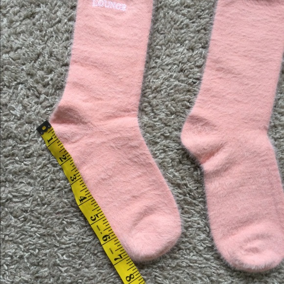 Embroided Lounge Toastie Socks - Picture 3 of 13